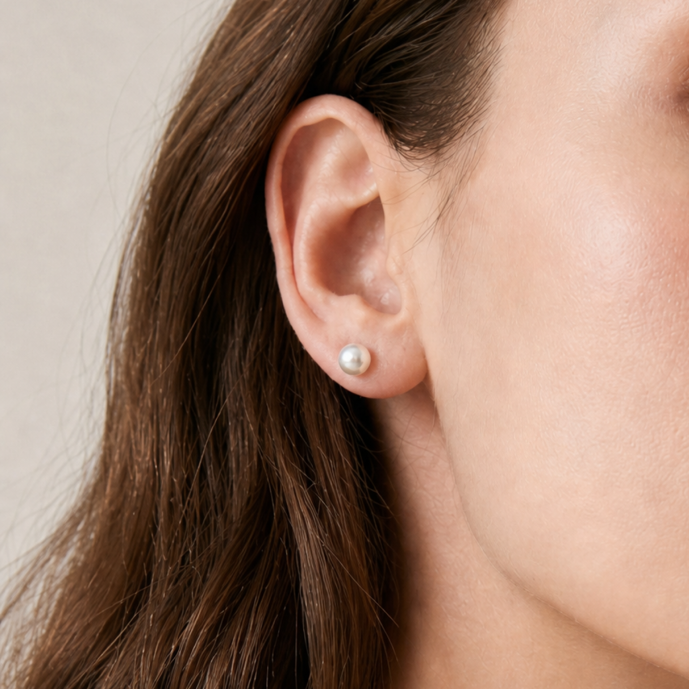 Perla Ball Back Earrings